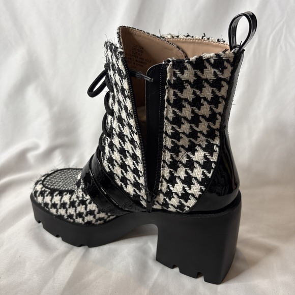 Y2K Betsey Johnson 8.5 Houndstooth Buckle Chunky Lug Sole Platform Boots Booties - Picture 8 of 11